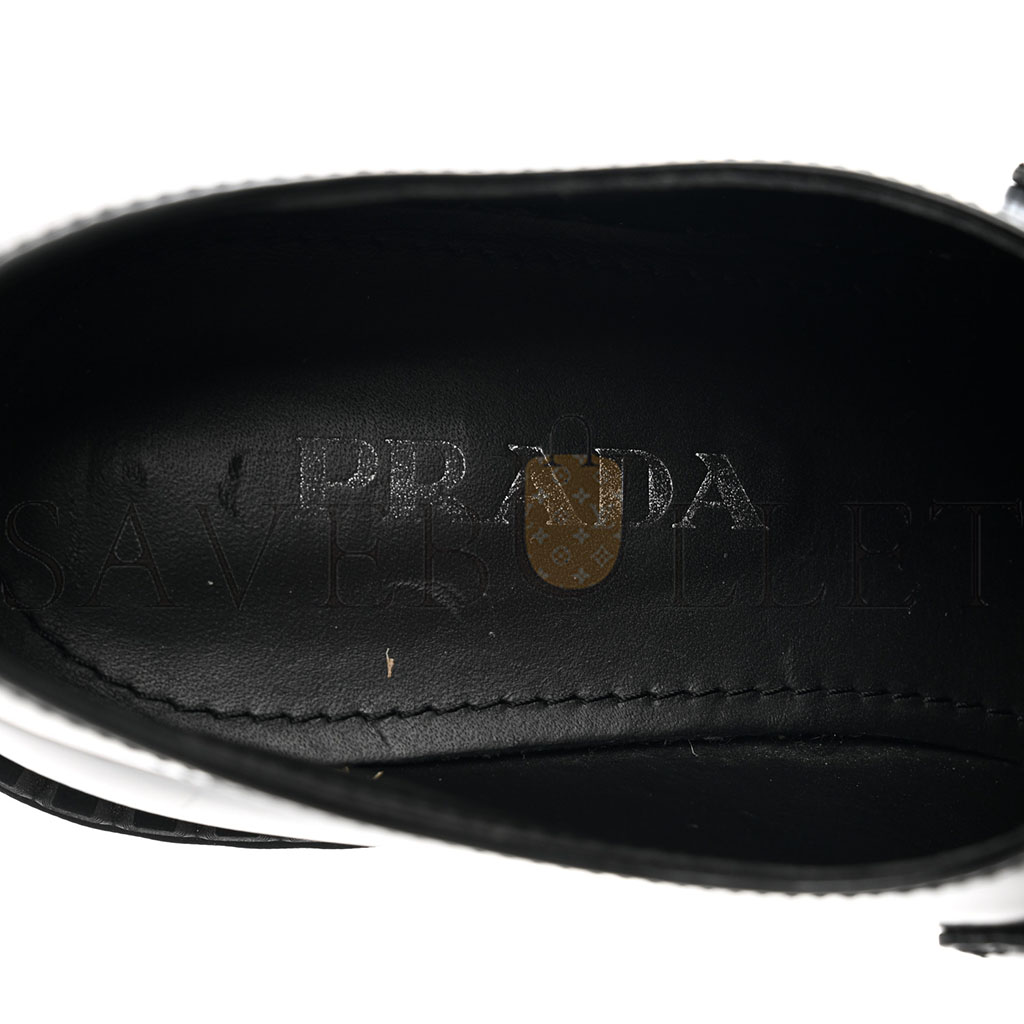 PRADA SPAZZOLATO METAL TRIANGLE LOGO 50MM LOAFERS 40.5 BLACK PRADA SPAZZOLATO METAL TRIANGLE LOGO 50MM LOAFERS 40.5 BLACK
