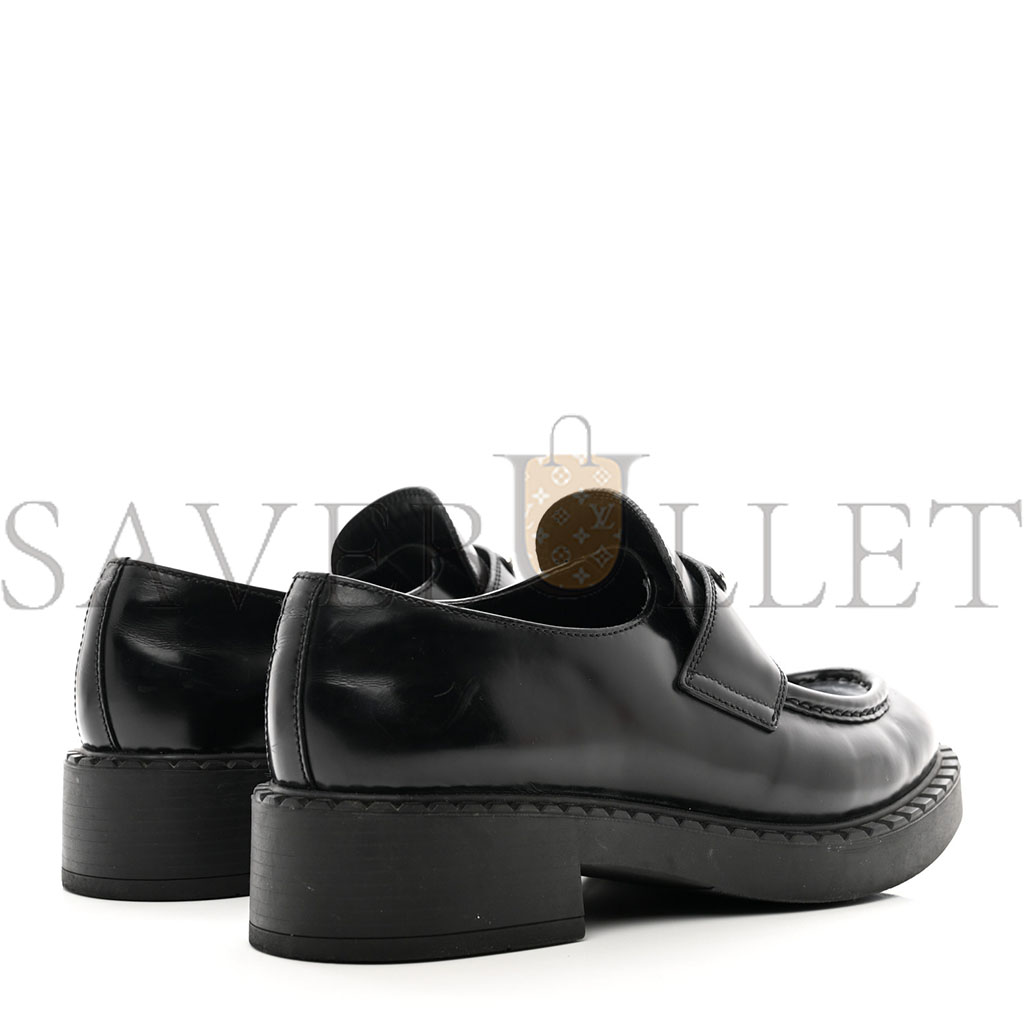 PRADA SPAZZOLATO METAL TRIANGLE LOGO 50MM LOAFERS 40.5 BLACK PRADA SPAZZOLATO METAL TRIANGLE LOGO 50MM LOAFERS 40.5 BLACK