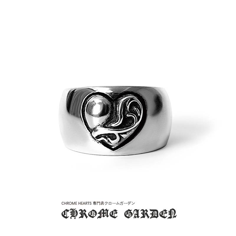 CHROME HEARTS HEART BAND RING