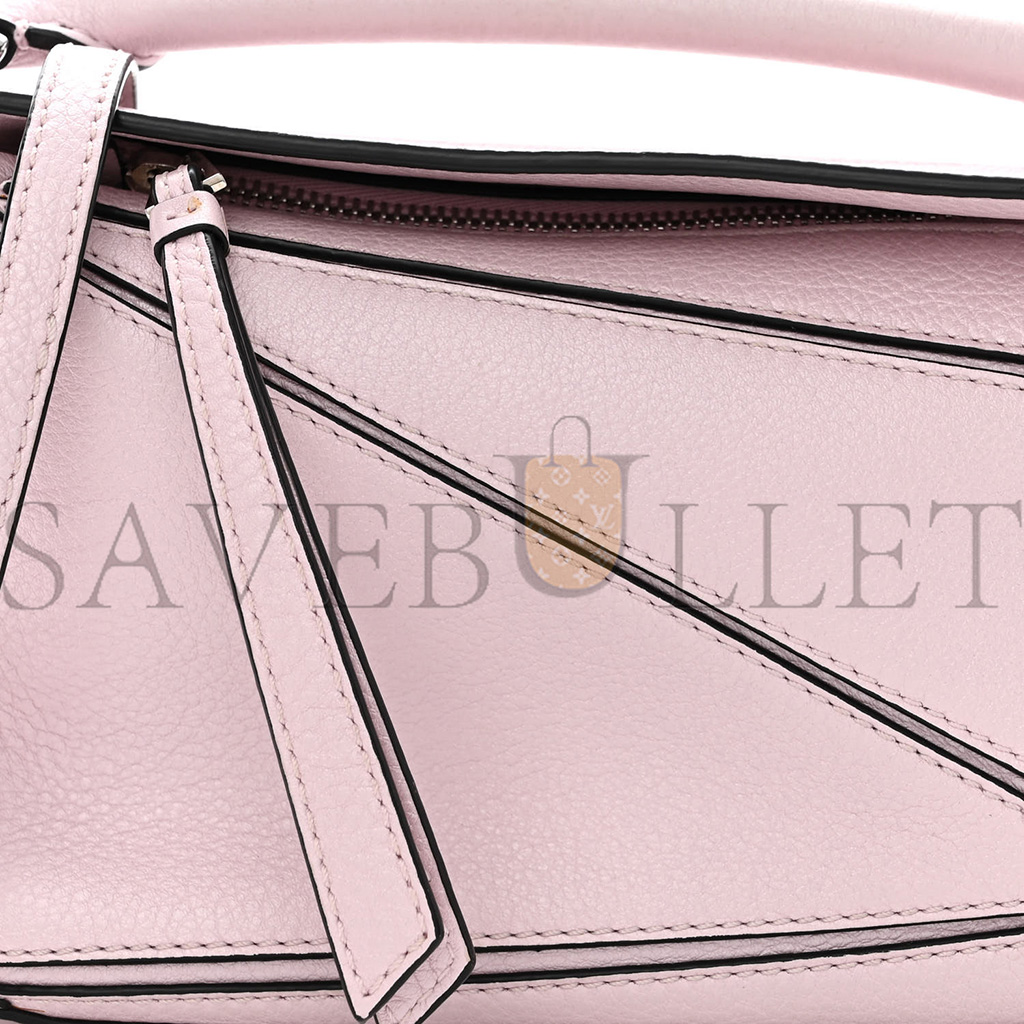 LOEWE CALFSKIN MINI PUZZLE BAG ICY PINK (18*12.5*8cm)